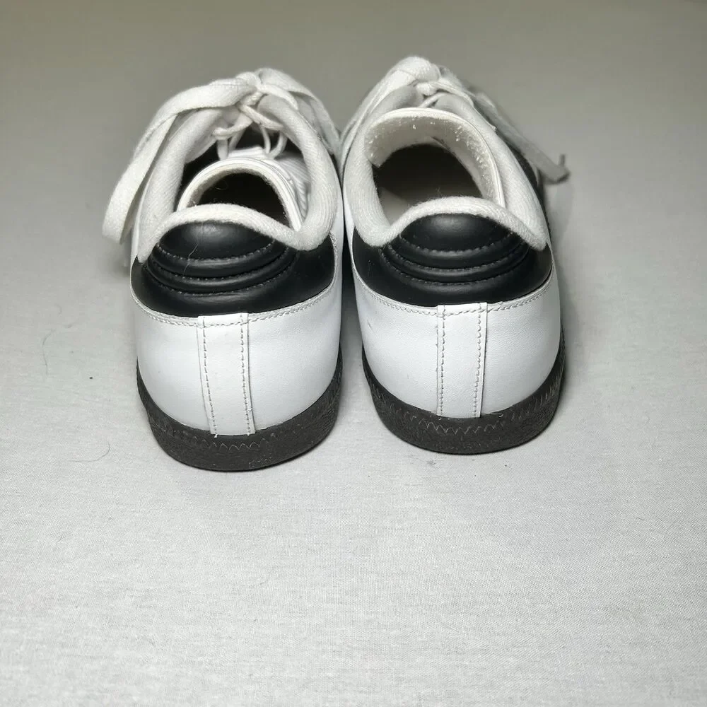 Adidas Samba athletic shoe Size 9.5 with white leather upper, black and grey
